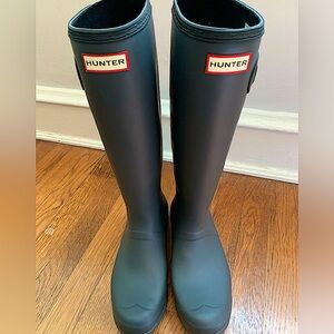 Classic Hunter Boots, rain boots, dark gray/blueish, size 10, NWT